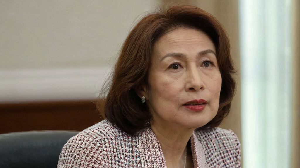 明星秘密曝光背后的人性观察，吃瓜群众的真实心理与暗示含义
